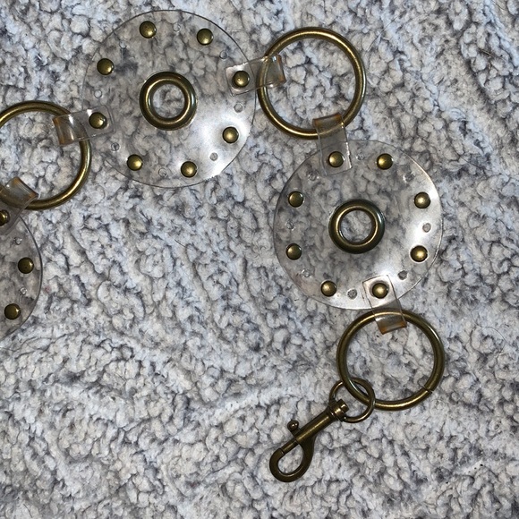 Clear/Metal Stud Medallion Chain Belt - Picture 3 of 5